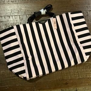 NWT - Victoria’s Secret canvas tote w. Zipper pouch